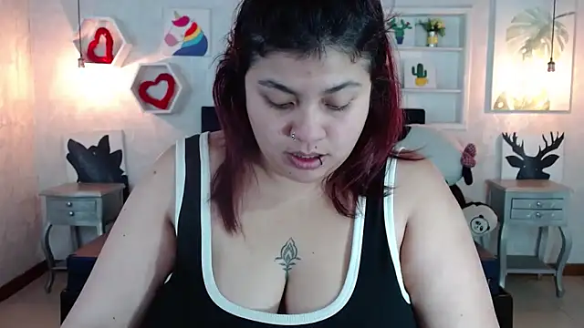 danna garza online show from February 2026 05:52:01 AM