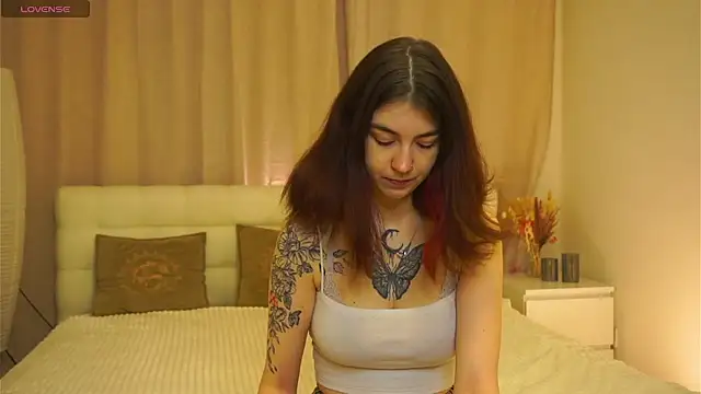 KaKotowski online show from December 2025 06:10:01 AM