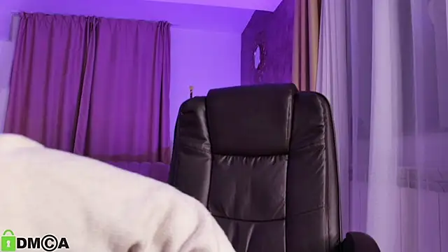 Snapshot of AnnaHarperX chatting on January 2026 05:48:02 PM AnnaHarperX online show from January 2026 05:48:02 PM