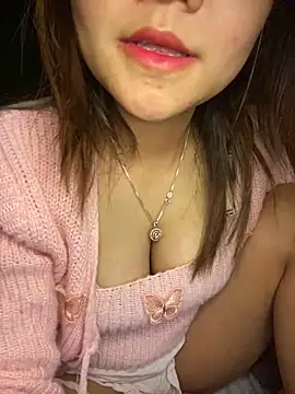 Snapshot of Sunset-yll chatting on February 2026 08:12:01 PM Sunset-yll online show from February 2026 08:12:01 PM