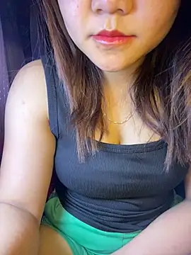 Snapshot of Sunset-yll chatting on February 2026 10:11:02 PM Sunset-yll online show from February 2026 10:11:02 PM