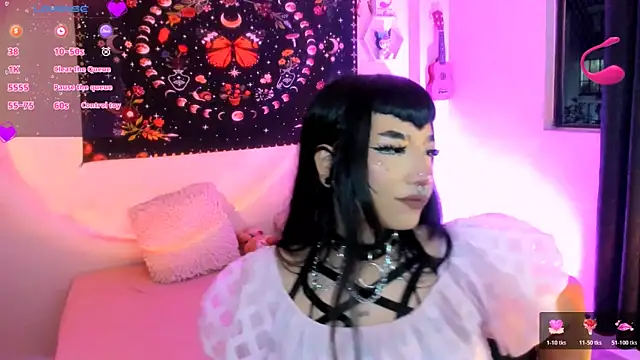 VexieDemon666 online show from November 2025 12:44:01 AM