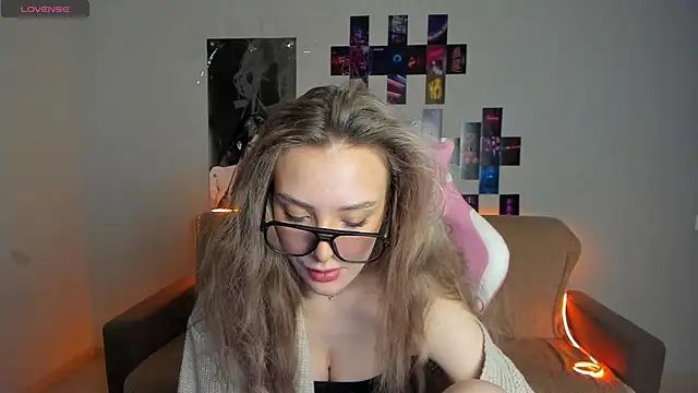 Suzie Q69 online show from November 2025 08:02:02 AM