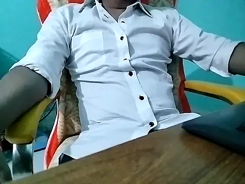 HandSome Perverter online show from November 2025 05:44:01 PM