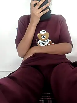 Charu076 online show from November 2025 05:14:02 PM