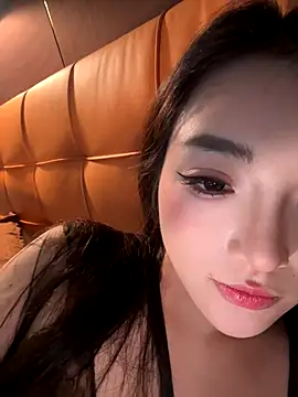 mammam520 online show from November 2025 02:17:01 PM