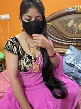 Snapshot of cutestpearl chatting on March 2026 06:52:01 PM cutestpearl online show from March 2026 06:52:01 PM