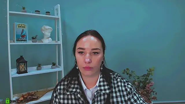 emma blooom  online show from November 2025 09:56:02 AM