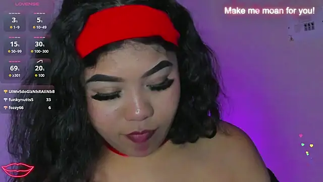Amanda Mooree online show from June 2026 06:52:02 AM