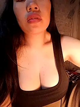 Pampirara online show from November 2025 11:37:01 PM