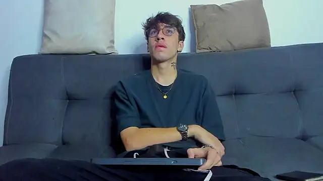 Dio  morningstar online show from December 2025 12:34:02 PM