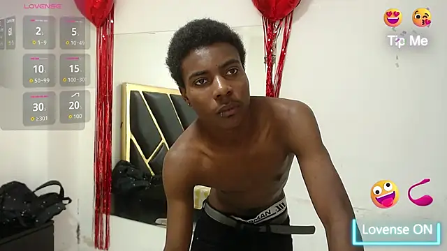 NoahJhonson69 online show from February 2026 04:49:01 PM