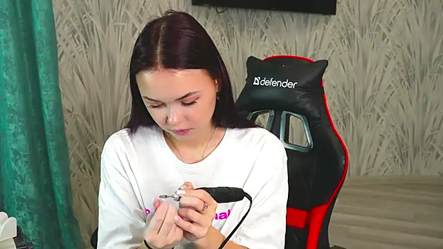 CarleeHake online show from November 2025 02:34:02 AM