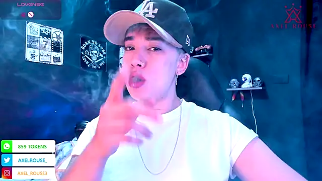 AxelRouse3 online show from December 2025 01:25:02 AM