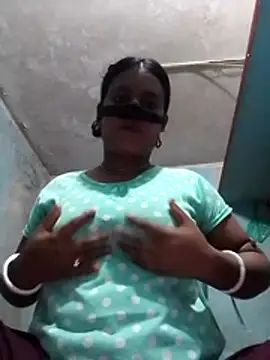 HotX18 online show from November 2025 02:49:01 PM