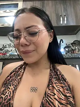 Snapshot of Megan_Ivy chatting on April 2026 01:41:02 PM Megan Ivy online show from April 2026 01:41:02 PM