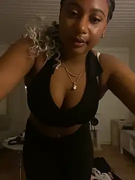 Lydiax online show from November 2025 12:46:01 AM