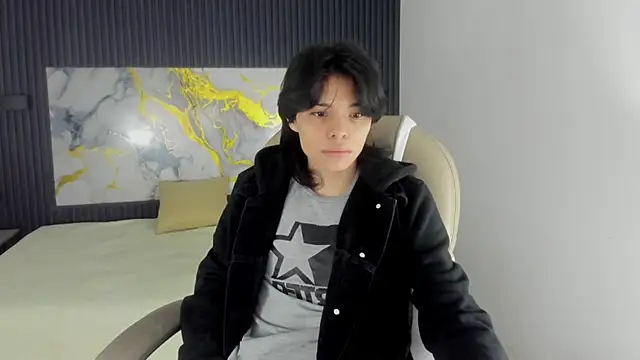 Sylasfrost online show from November 2025 06:52:02 PM