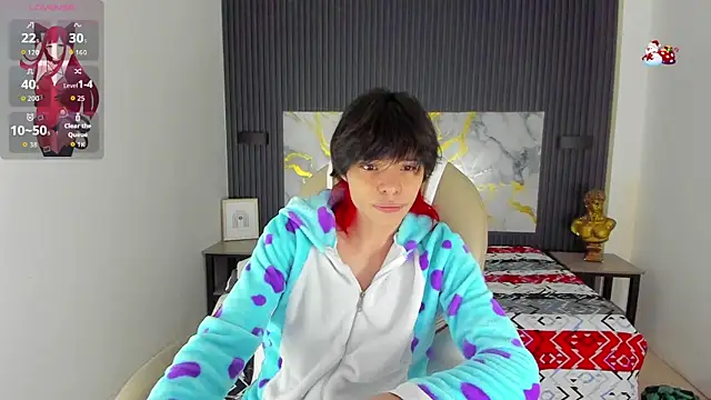 Sylasfrost online show from December 2025 07:41:02 PM