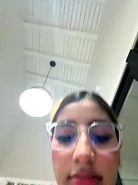 IsabelaStefano online show from December 2025 03:24:02 AM