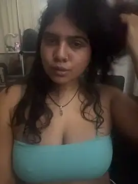 TiaBella  online show from February 2026 07:52:02 PM