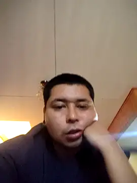 RaulAguileraf online show from December 2025 03:17:01 PM