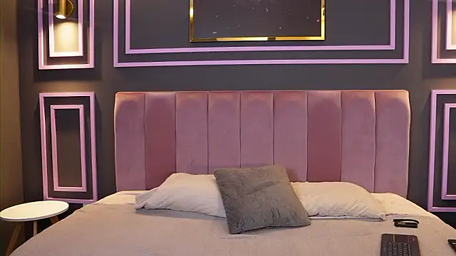 Snapshot of Bratz_luxxxury chatting on March 2026 12:50:01 AM Bratz luxxxury online show from March 2026 12:50:01 AM