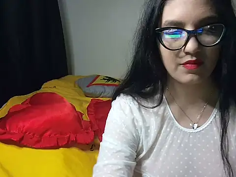 SoniaPinky online show from November 2025 01:32:02 PM