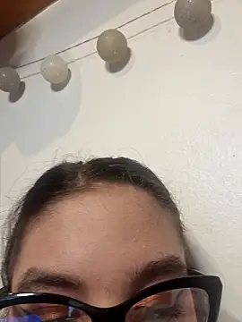 SoniaPinky online show from November 2025 12:02:01 AM