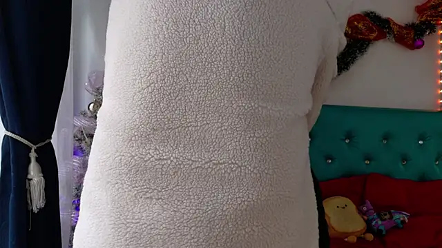 Boys 2 play online show from December 2025 01:20:02 PM