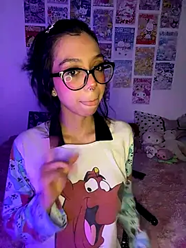 Valen-Foxx1 online show from December 2025 05:39:02 AM