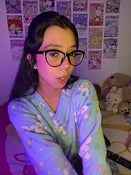 Valen-Foxx1 online show from December 2025 06:09:02 AM