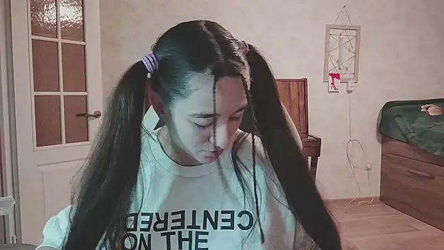 NildaGerrero online show from November 2025 05:30:02 AM