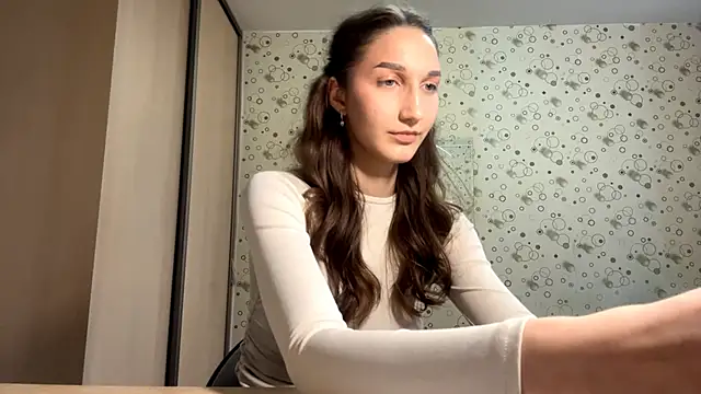 LeighannMallinak online show from November 2025 12:27:02 PM