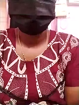 KAMINI YOU online show from November 2025 11:43:02 AM