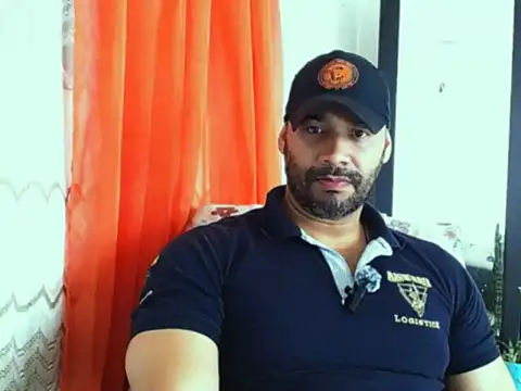 Snapshot of musclehetero chatting on May 2026 07:45:02 PM musclehetero online show from May 2026 07:45:02 PM