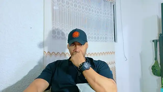 Snapshot of musclehetero chatting on July 2026 10:52:02 AM musclehetero online show from July 2026 10:52:02 AM