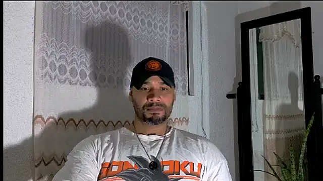 Snapshot of musclehetero chatting on July 2026 10:54:02 AM musclehetero online show from July 2026 10:54:02 AM