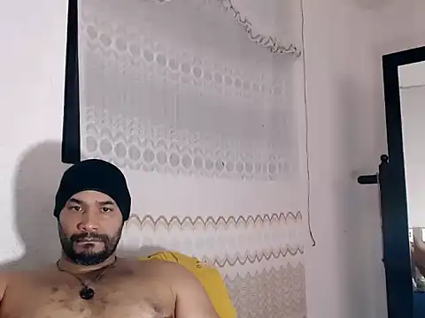 Snapshot of musclehetero chatting on July 2026 08:55:01 PM musclehetero online show from July 2026 08:55:01 PM