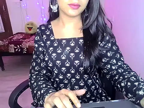 shivani sharma 2 online show from February 2026 10:00:02 AM