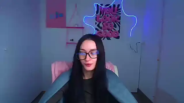 Snapshot of Stella_XO chatting on February 2026 06:20:02 AM Stella XO online show from February 2026 06:20:02 AM