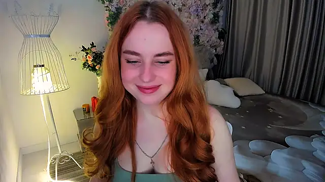 AirySilhouette online show from November 2025 10:19:01 AM