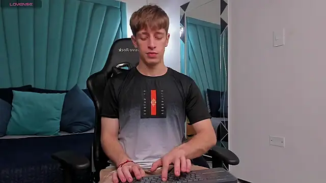 Ostin Saints online show from November 2025 01:14:02 PM