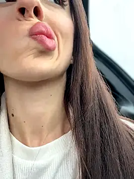 Lilitoppp online show from December 2025 09:25:01 AM