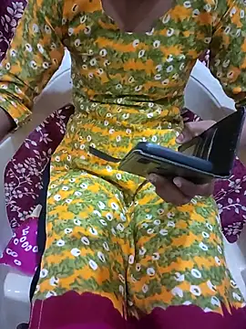 Ranu namulkar online show from November 2025 01:54:02 PM