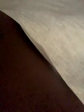 laperson online show from December 2025 11:40:02 AM