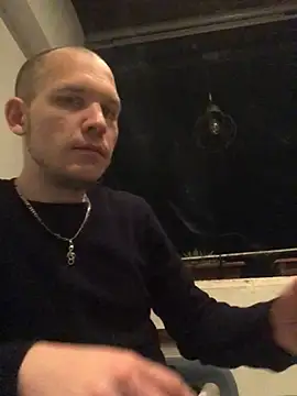 Spielzeugtwink online show from May 2026 11:00:01 PM