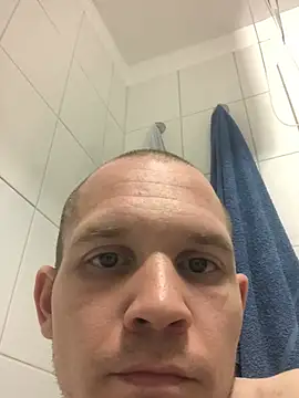 Spielzeugtwink online show from July 2026 07:51:01 PM