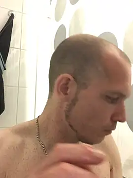 Spielzeugtwink online show from July 2026 08:55:01 PM