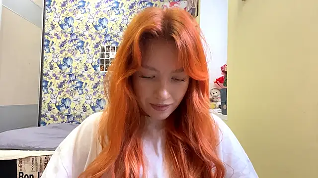 NamiSerene online show from November 2025 09:53:02 AM